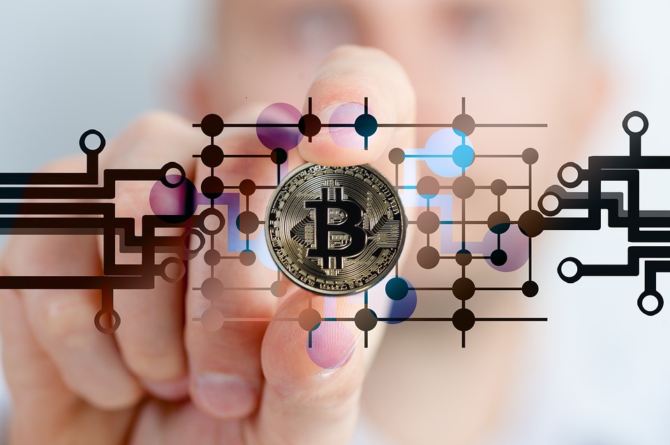 El blockchain y criptomonedas como tendencia en las finanzas