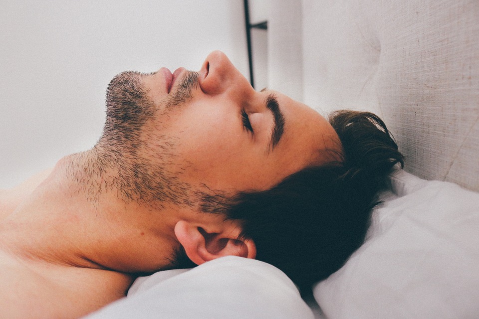 Por qué dormir demasiado puede ser negativo para tu salud